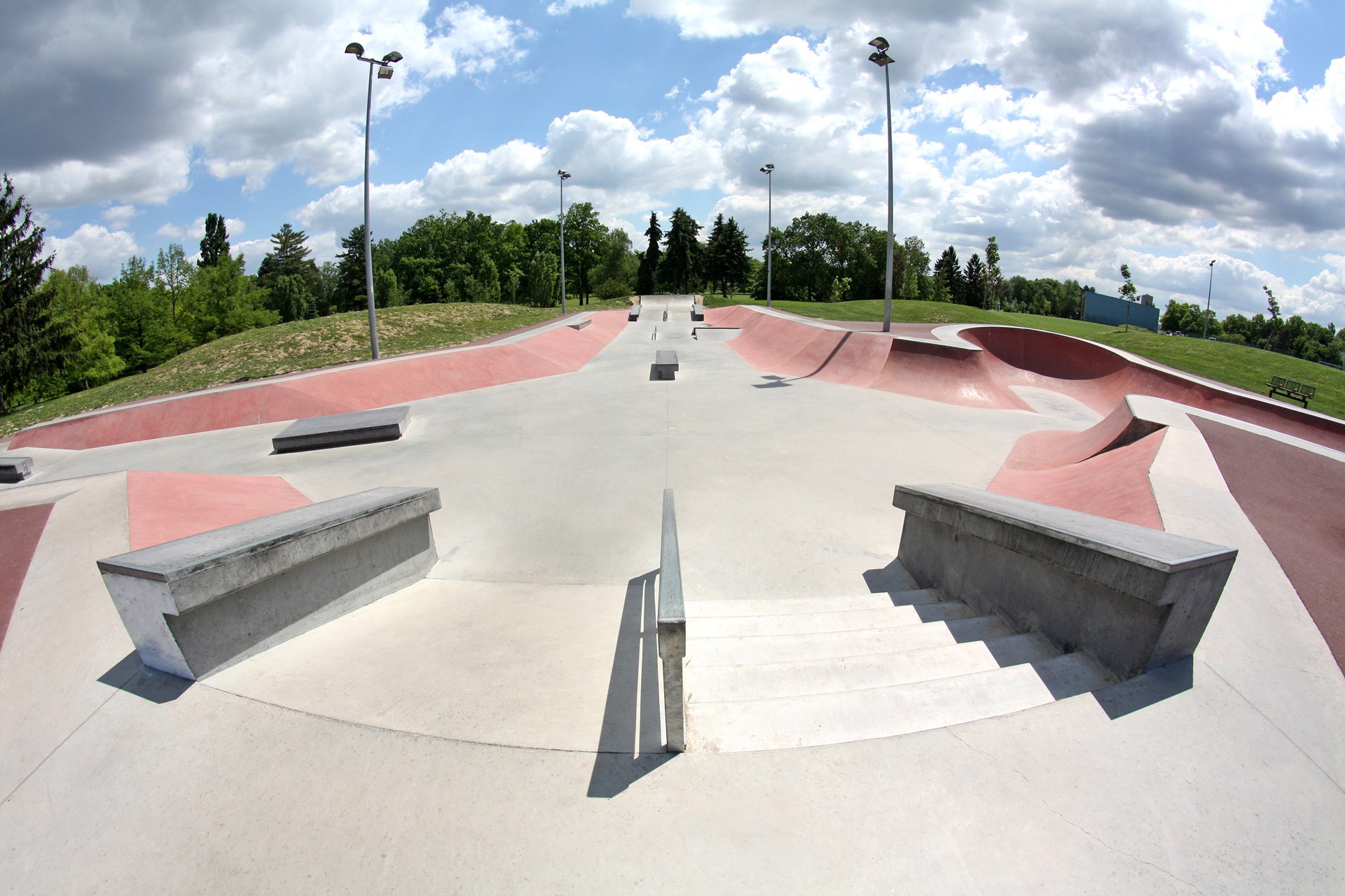 Parc Nord Skatepark Mâcon Skate Spot 4/5