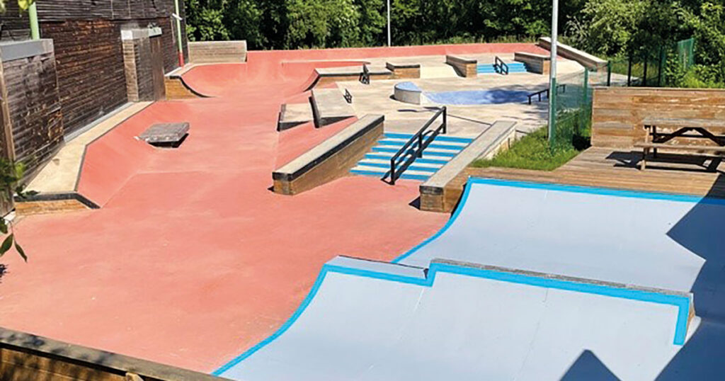 Halle de Skate Ext Skatepark Villiers sur Orge Skate Spot 5/5