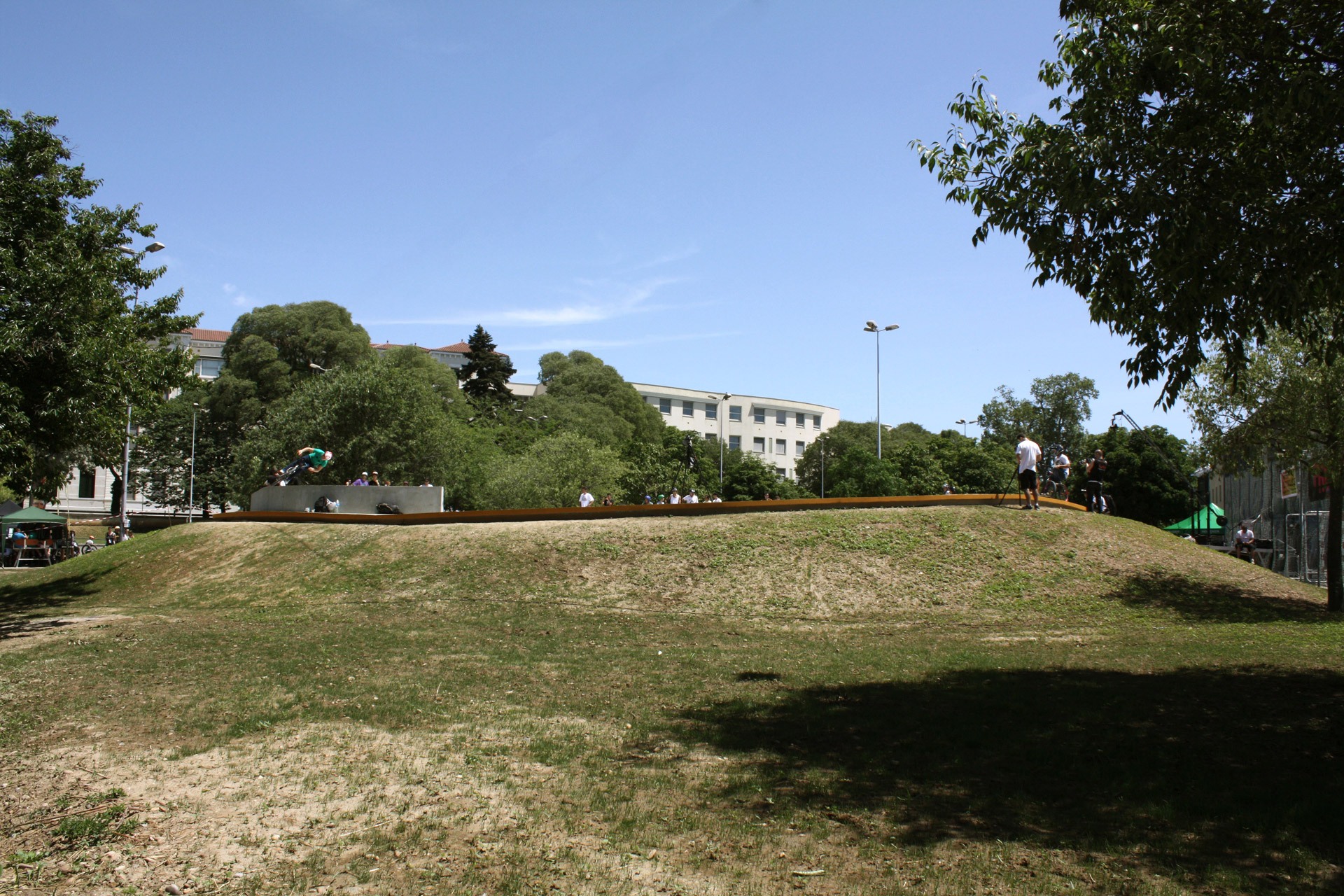 Les Trois Sources Bowl Bourg lès Valence Skate Spot 4/5
