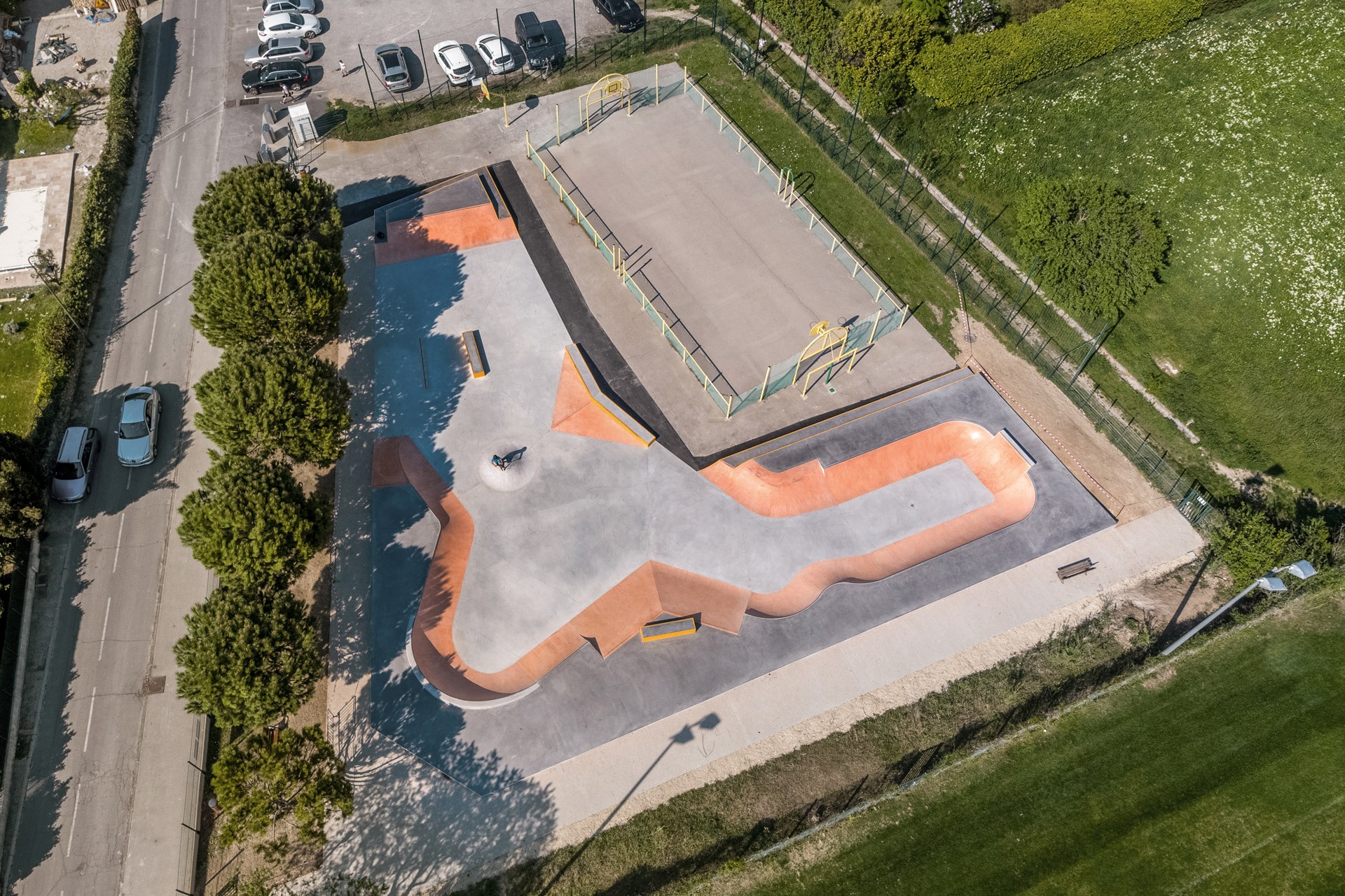 Le Bastidon Skatepark Alleins Skate Spot 4/5