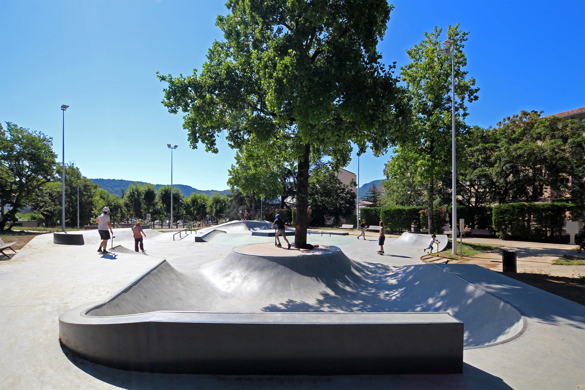 Europe Unie Skatepark Privas Skate Spot 4/5