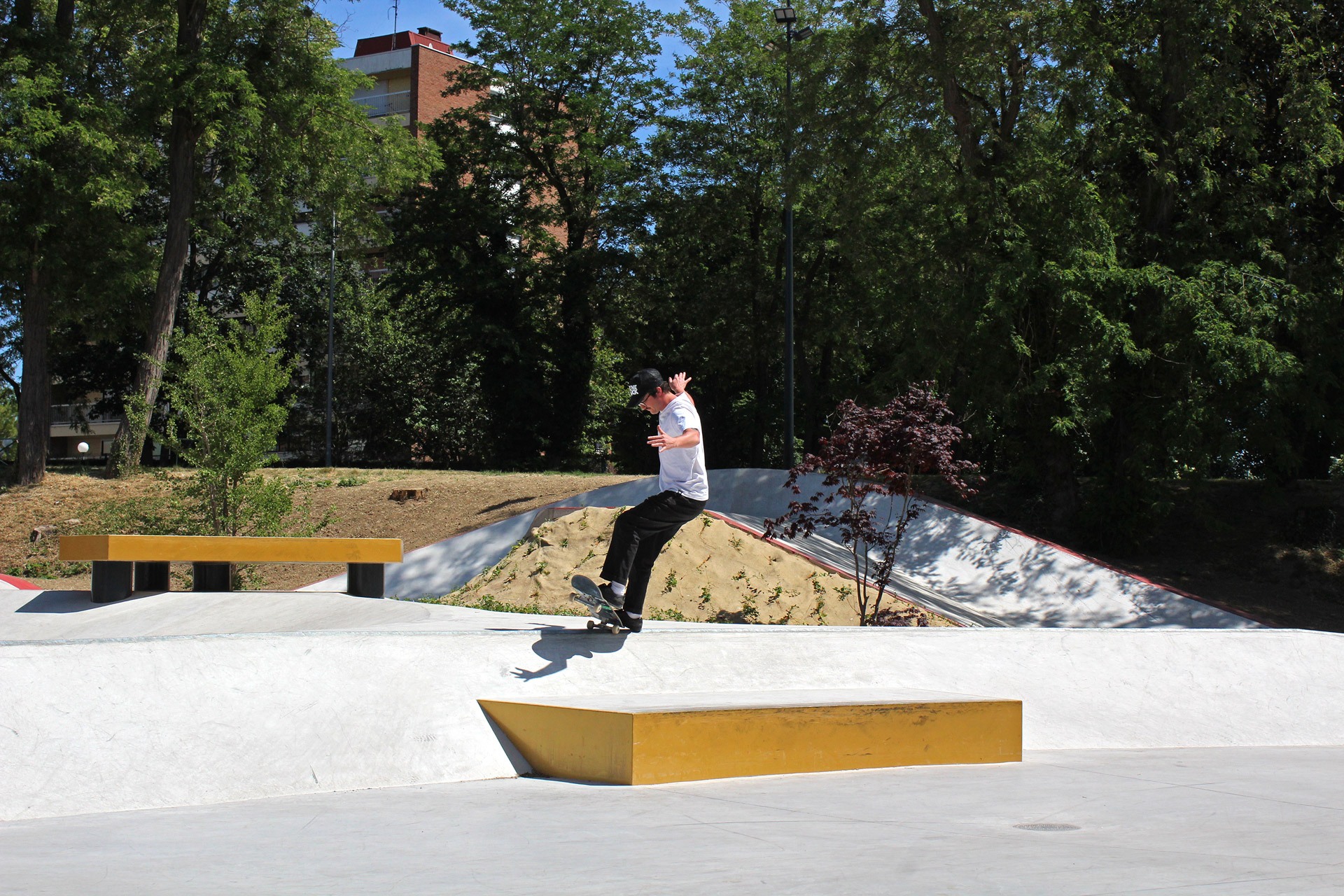 Stade Bollaert Skatepark Lens Skate Spot 4/5