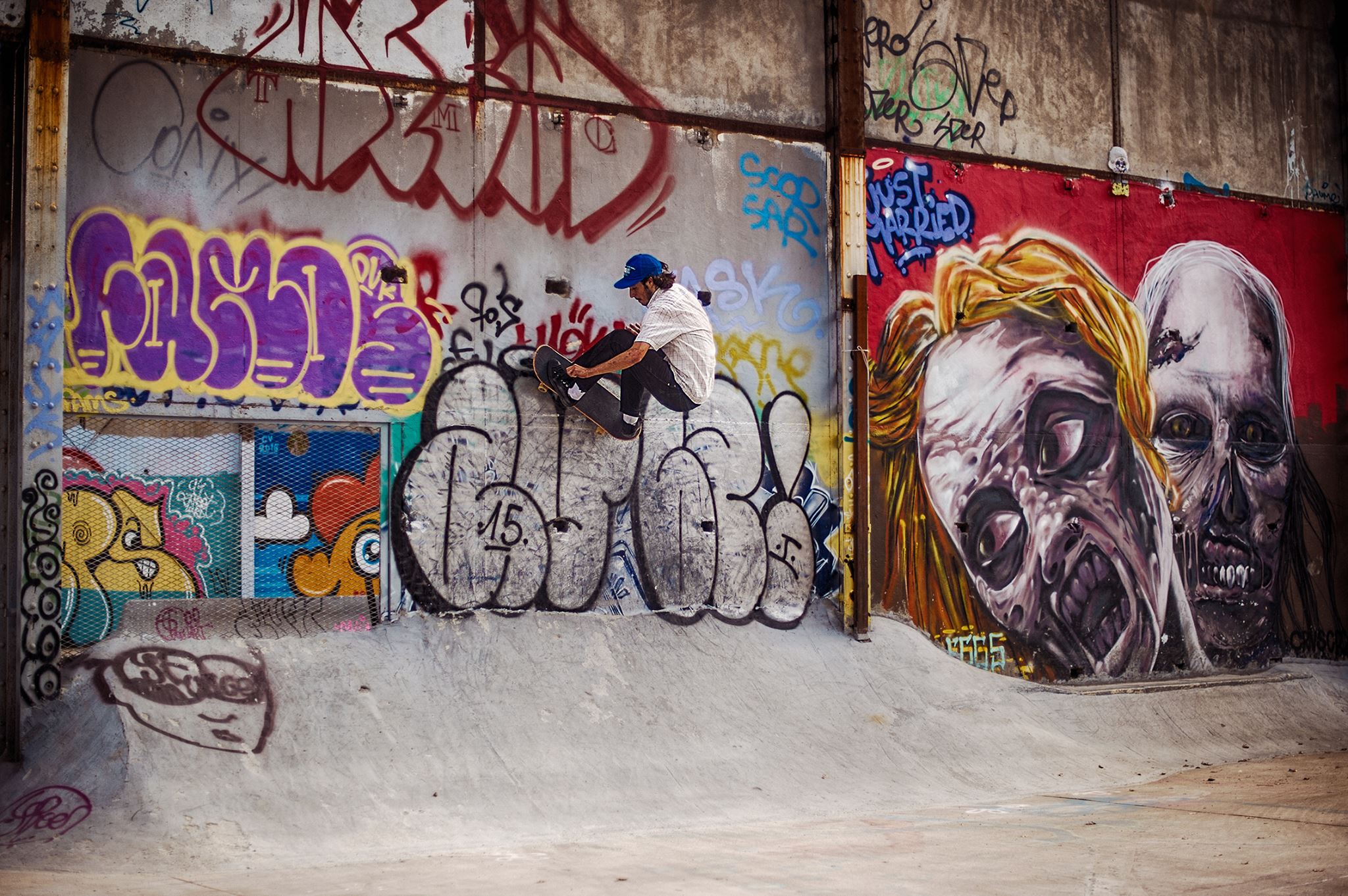 DIY Darwin Do It Yourself Bordeaux Skate Spot 5/5
