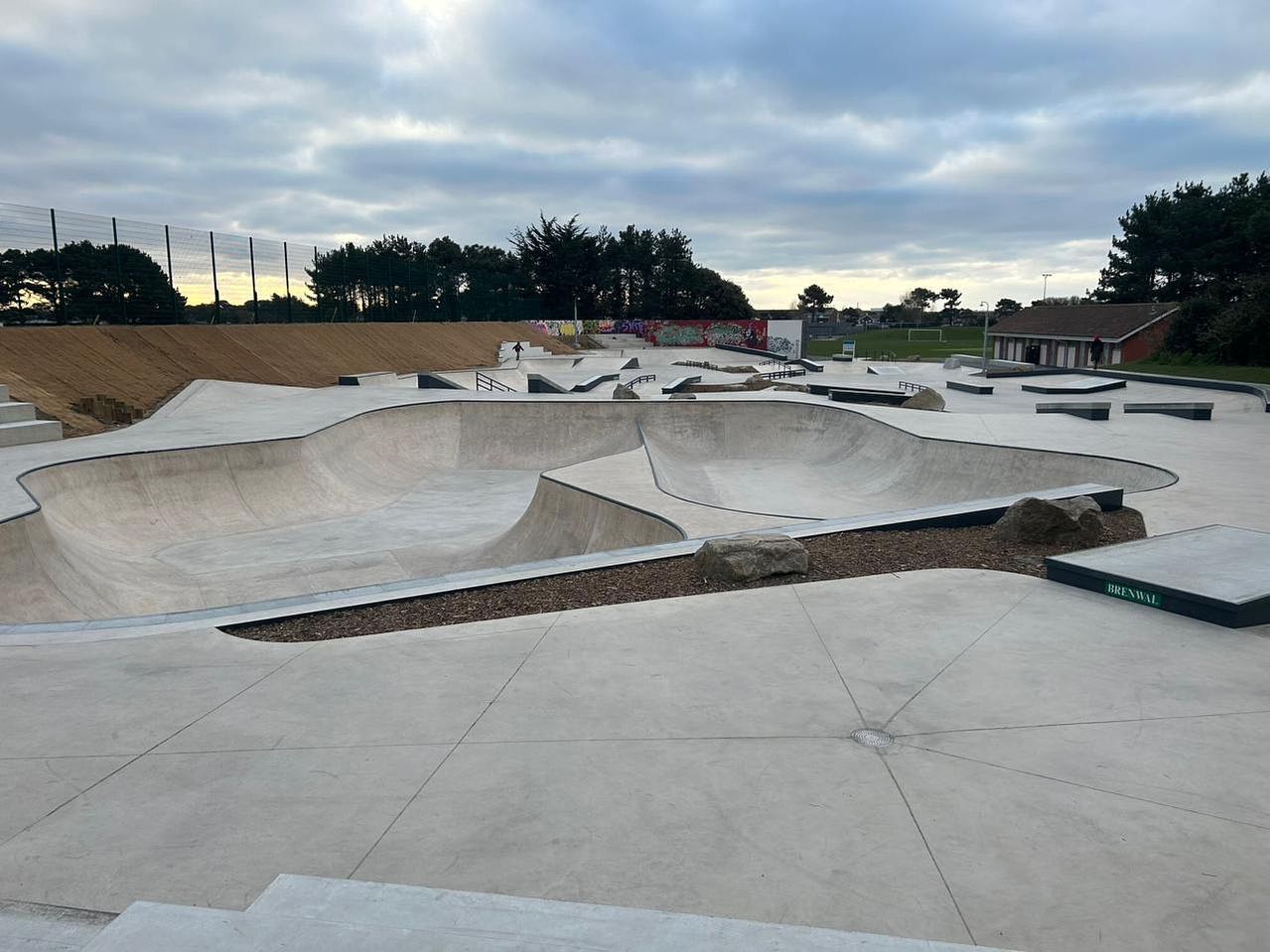 Les Quennevais Skatepark Jersey Skate Spot 5/5