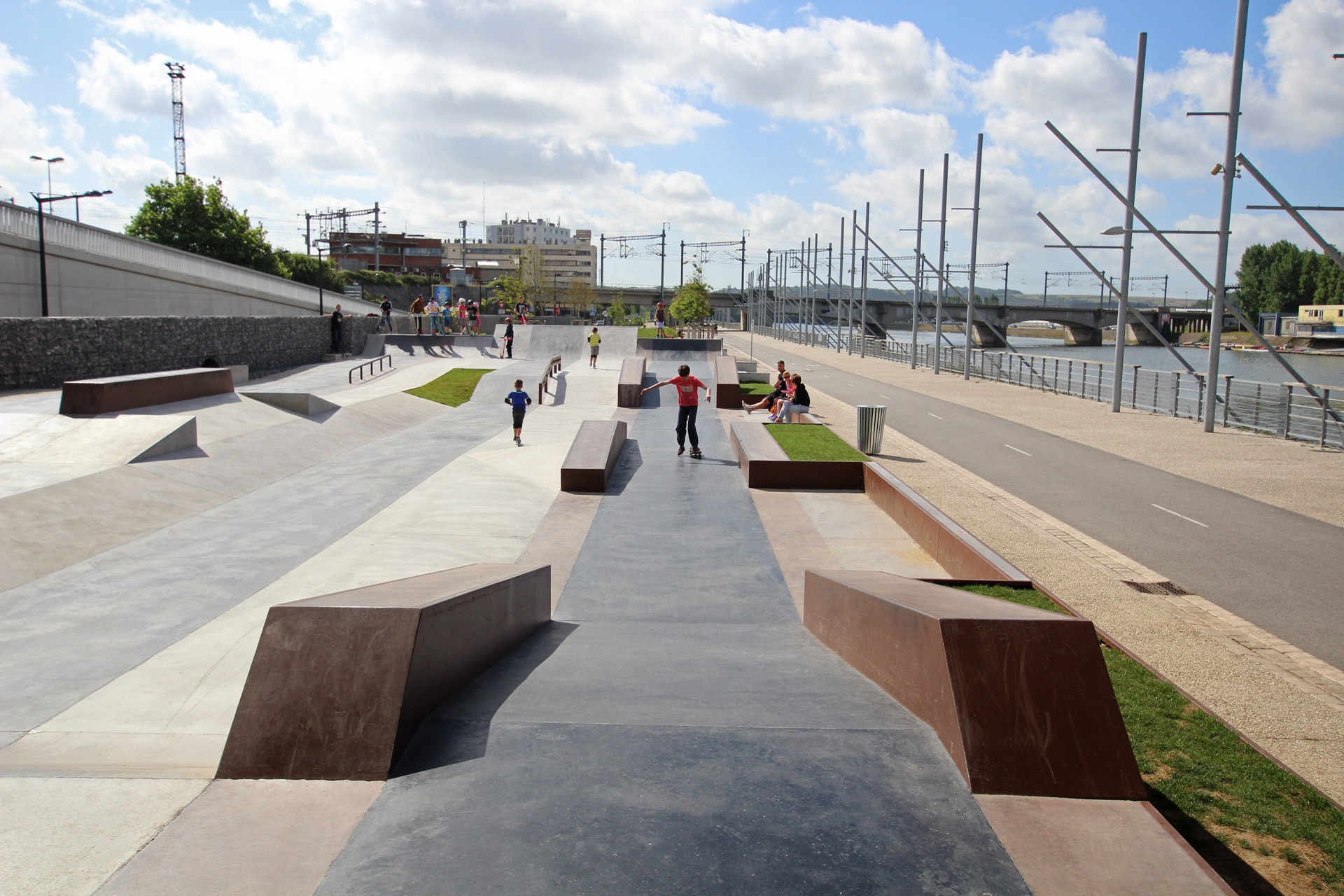 La Liane Skatepark Boulogne sur Mer Skate Spot 4/5