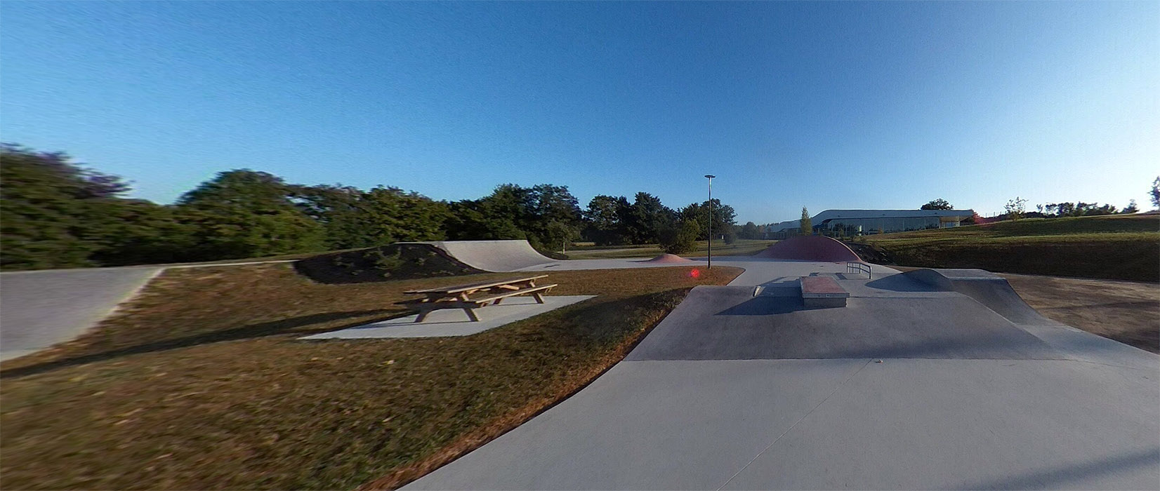 La Vague Skatepark Mayenne Skate Spot 3/5