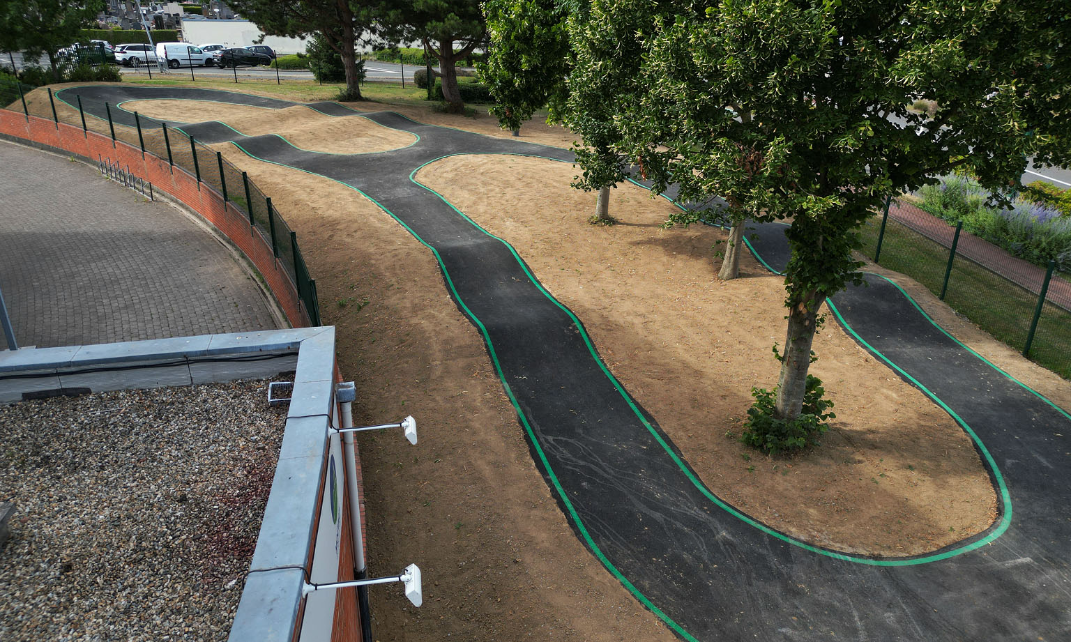 Parc des Sports Skatepark Mouvaux Skate Spot 3/5