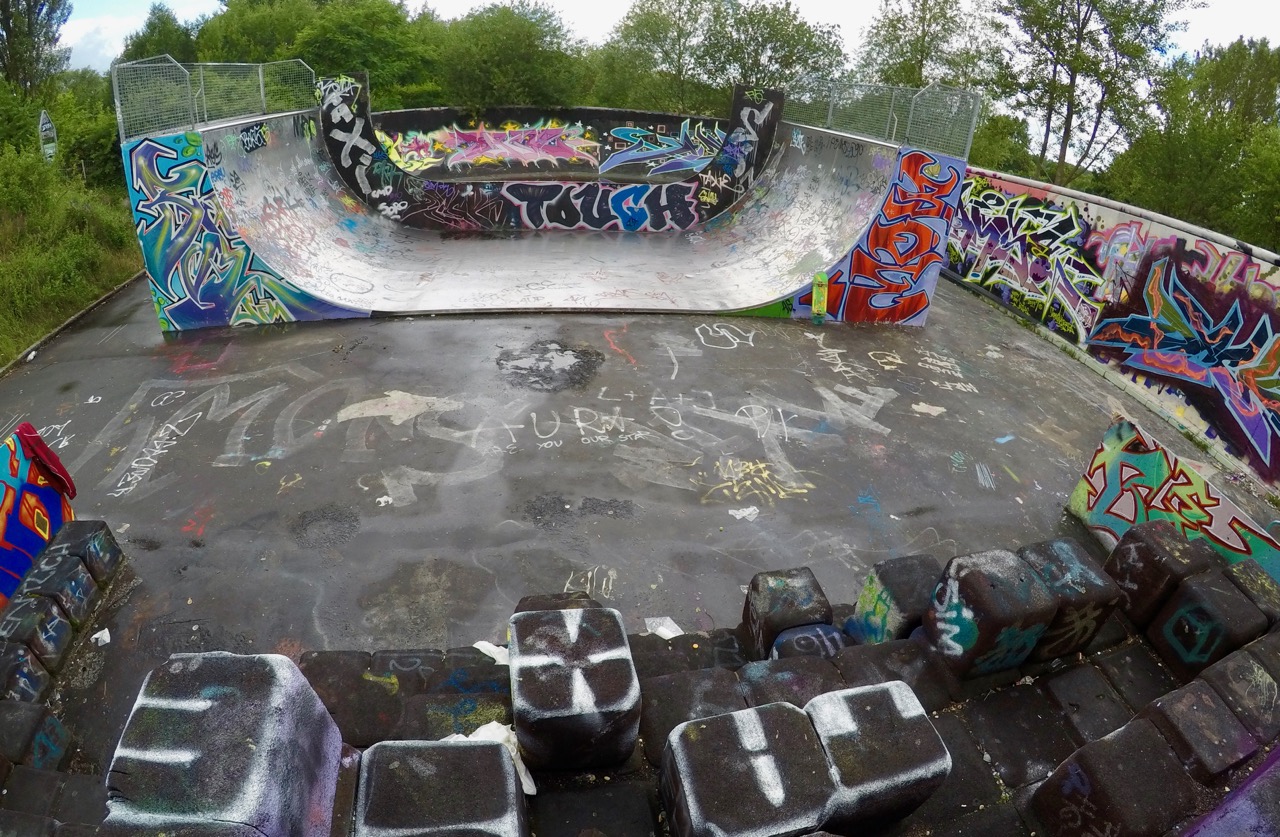 Mullberg Lichterfelde Skatepark Berlin Skate Spot 3/5