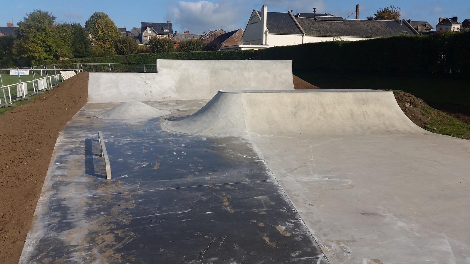 Stade Piquet Skatepark Livarot Skate Spot 3/5