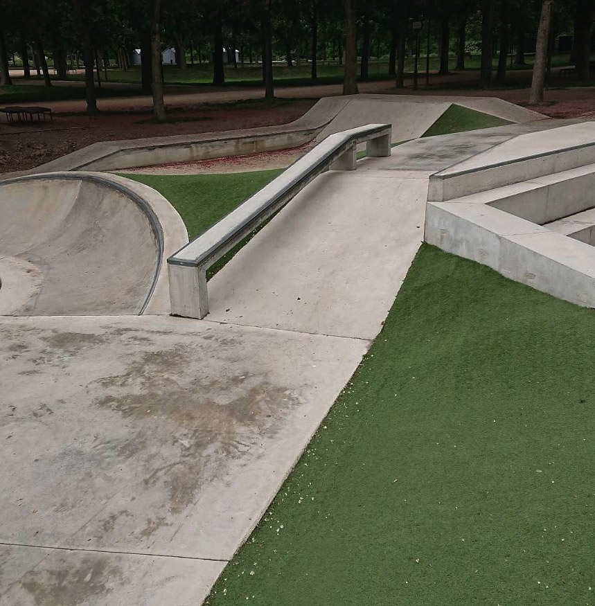 Le Grand Jard Skatepark Châlons en Champagne Skate Spot 4/5