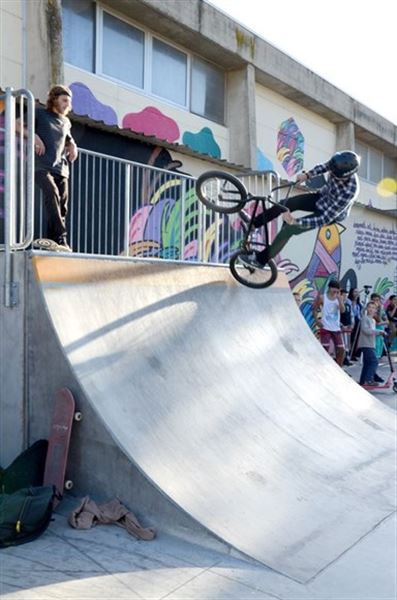Boulodrome Skatepark Sorgues Skate Spot 3/5