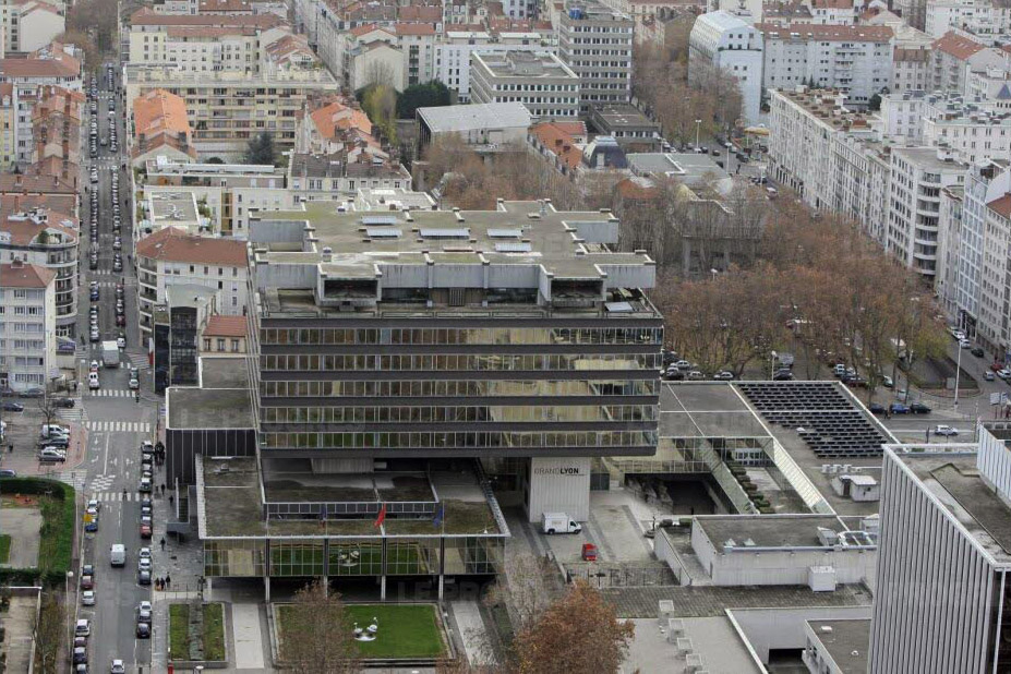 Grand Lyon Spot Street Lyon Skate Spot 2/5
