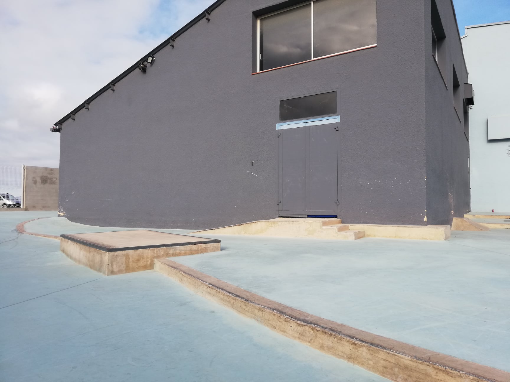 ShakaPark Out Spot Street Le Barcarès Skate Spot 4/5