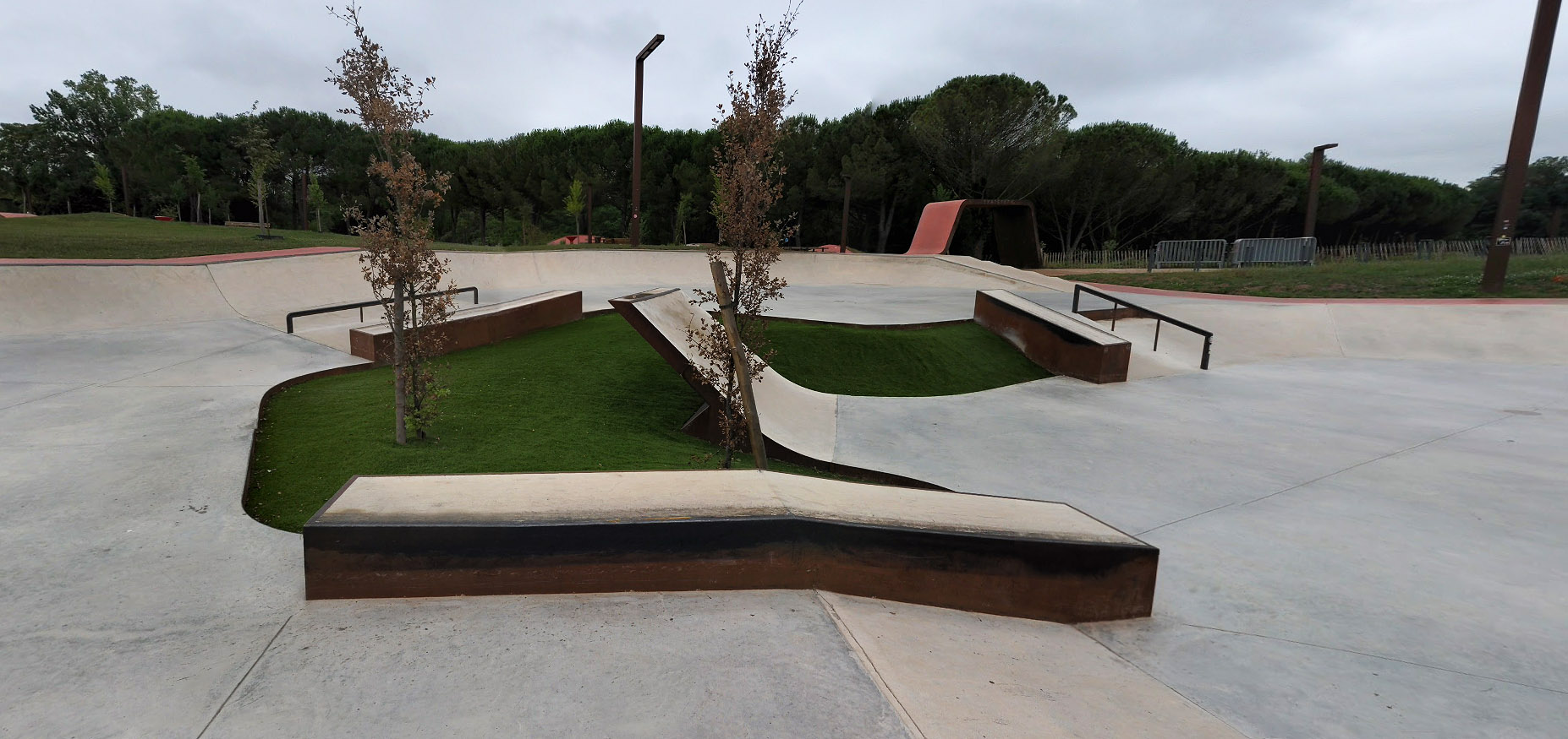 Lac de Pratgraussals Skatepark Albi Skate Spot 4/5