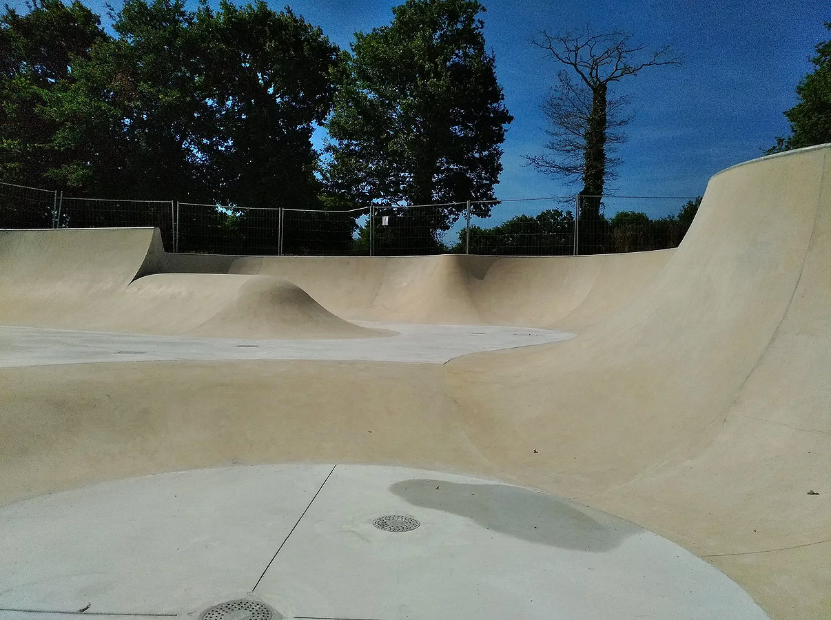 Aire de Glisse Skatepark Iffendic Skate Spot 4/5