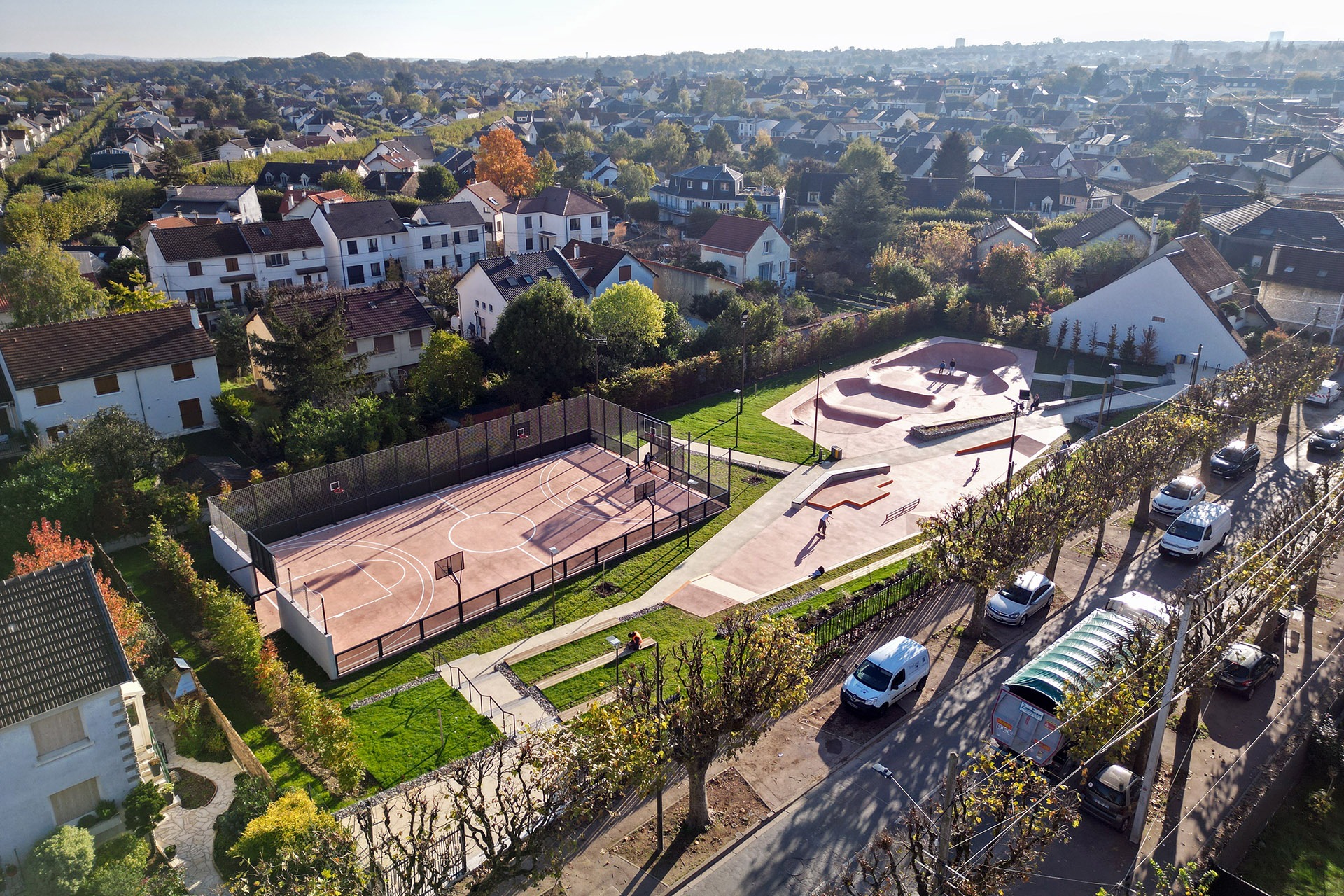 Parc Coeur de Ville Bowl Gournay-sur-Marne Skate Spot 4/5