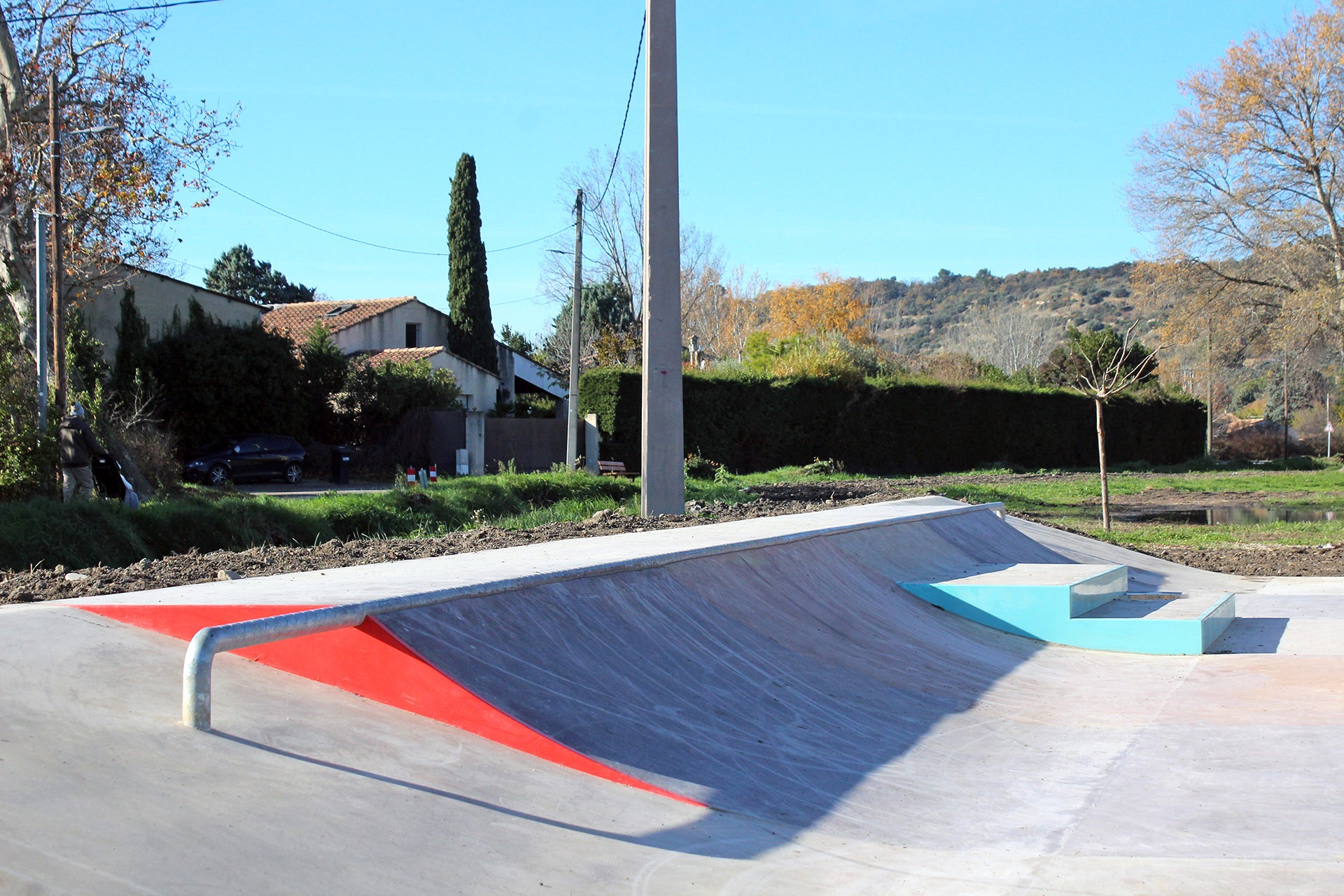 Pré du May Spot Street Caumont-sur-Durance Skate Spot 3/5