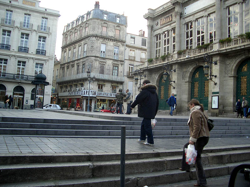 Théâtre Béziers Skate Spot