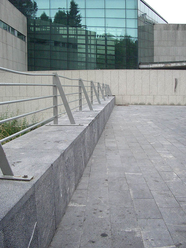 Juzgado Plaza Irun Skate Spot 5/5