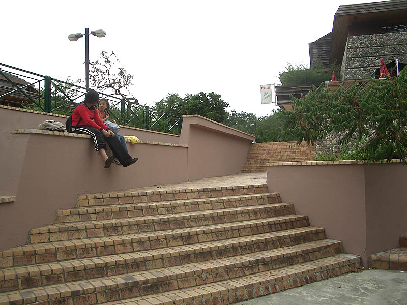 Aqualons Spot Street Lons Skate Spot 3/5
