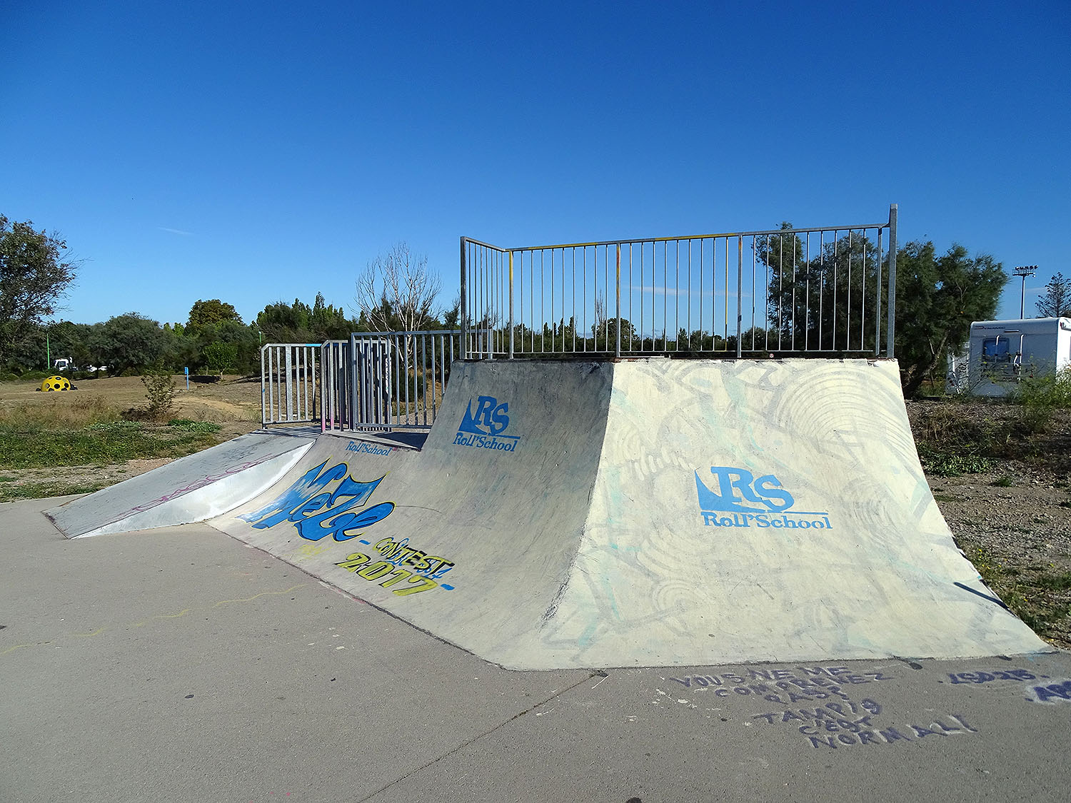 Parc du Sesquier Skatepark Mèze Skate Spot 2/5