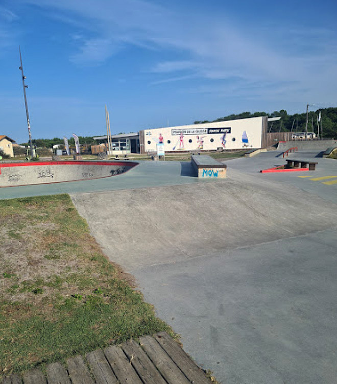 Monta Skatepark Montalivet Skate Spot 4/5