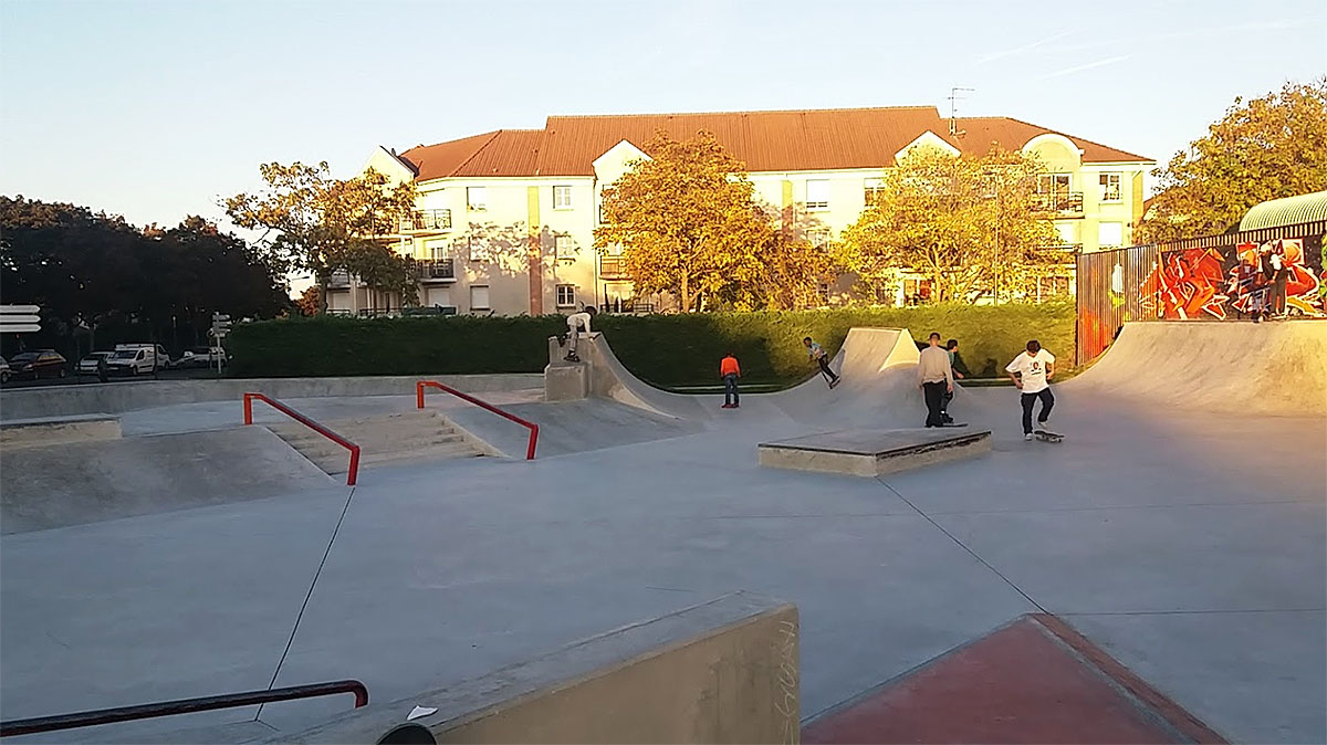 St Christophe Skatepark Cergy Skate Spot 5/5