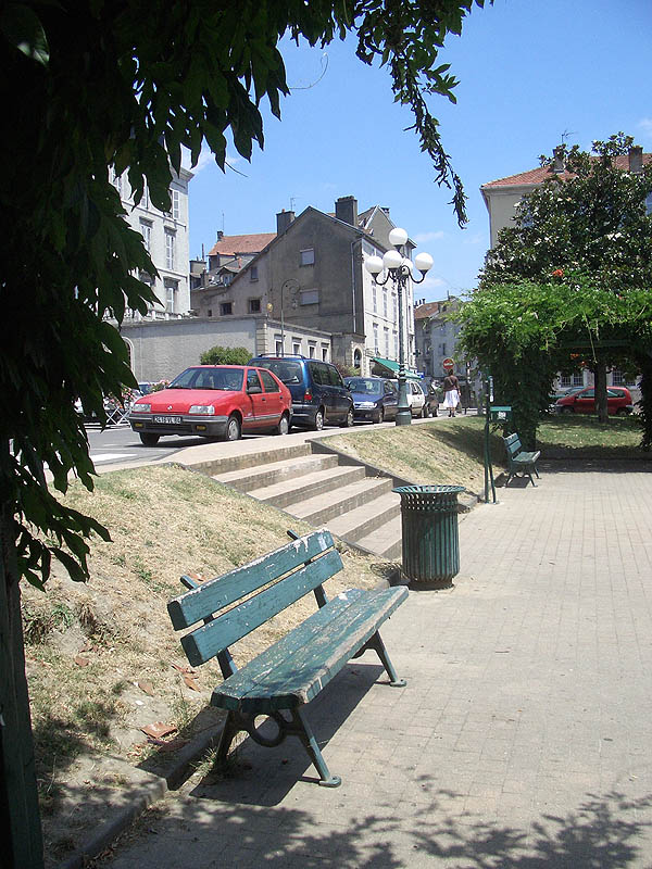 Palais de Justice Spot Street Pau Skate Spot 4/5