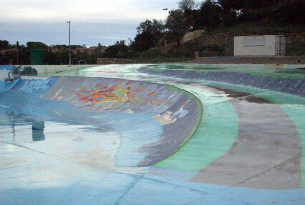 Poussan Skatepark Poussan Skate Spot 4/5