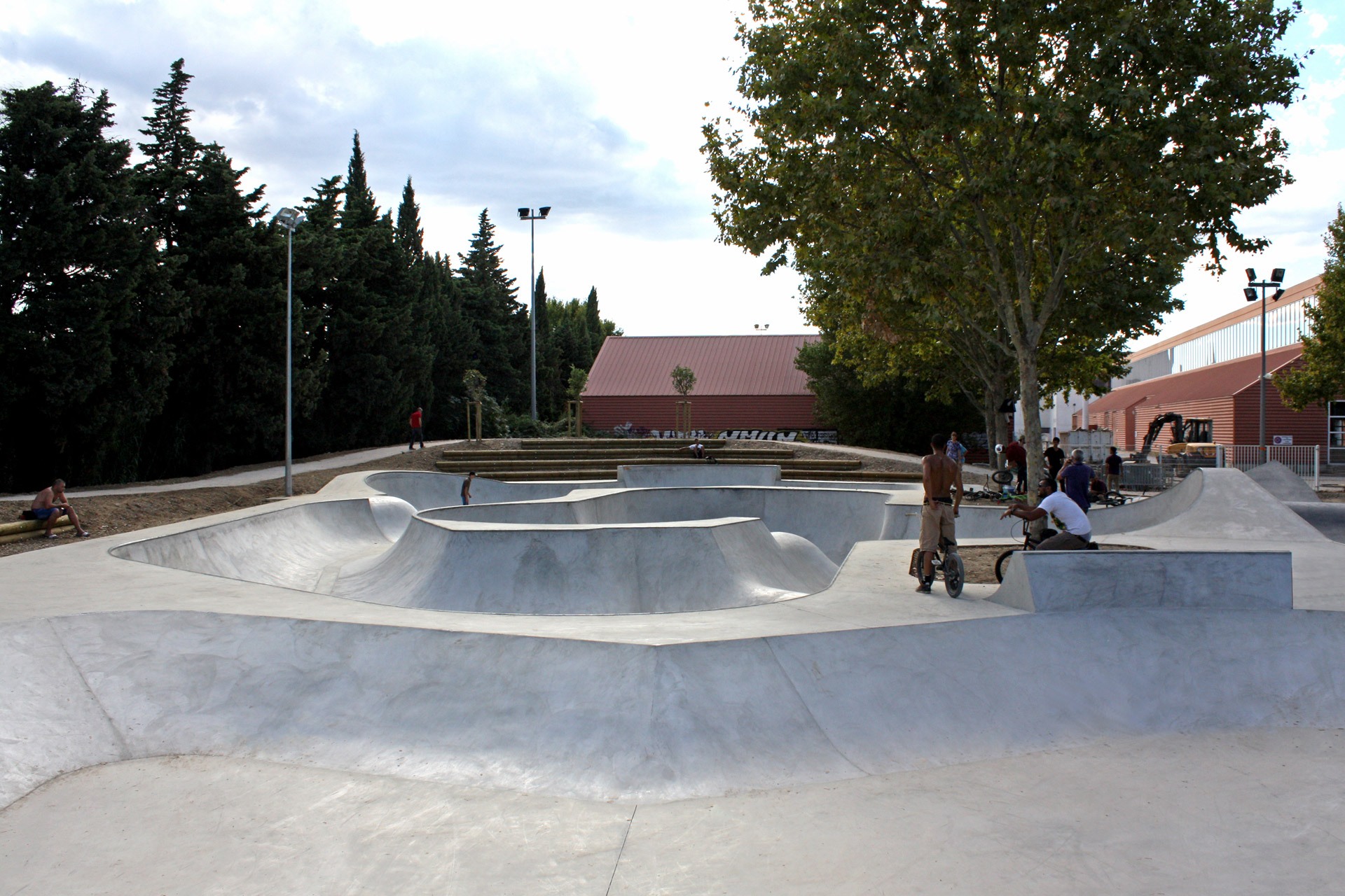 Nîmes Skatepark Nîmes Skate Spot 5/5
