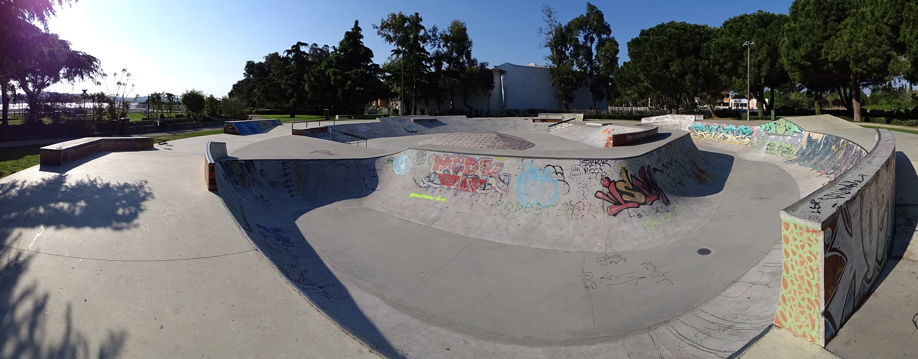 Étang de L' Estomac Skatepark Fos sur Mer Skate Spot 4/5