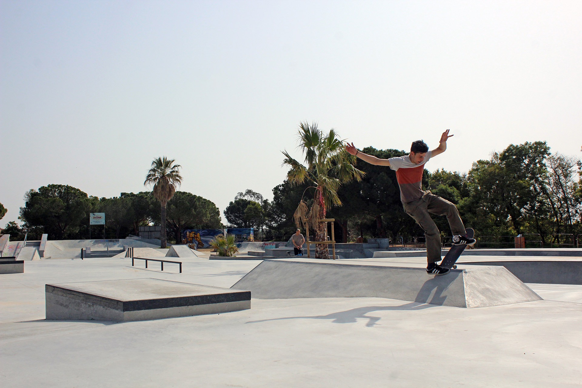 Hyères Skatepark Hyères Skate Spot 4/5