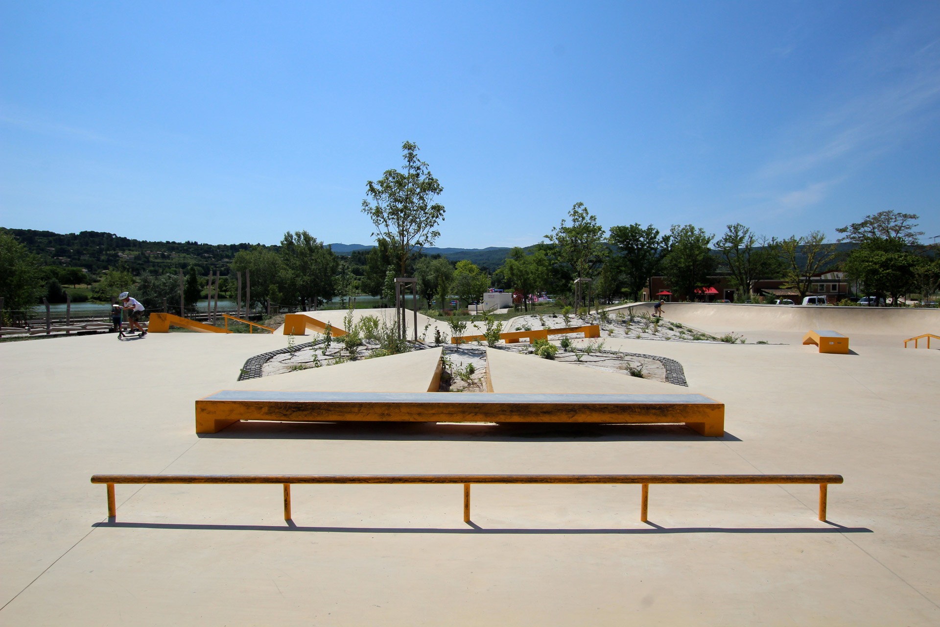 Plan d' Eau Skatepark Apt Skate Spot 4/5