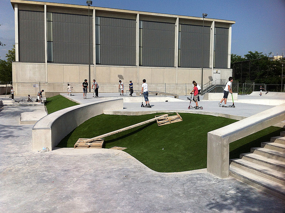 Parc Ricard Skatepark Rueil Malmaison Skate Spot 3/5
