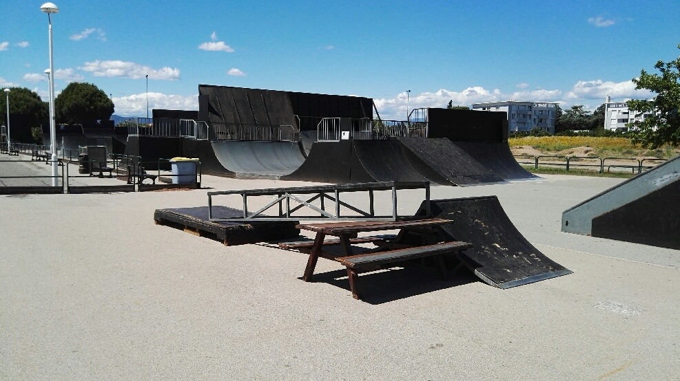 Base Nature Skatepark Fréjus Skate Spot 3/5