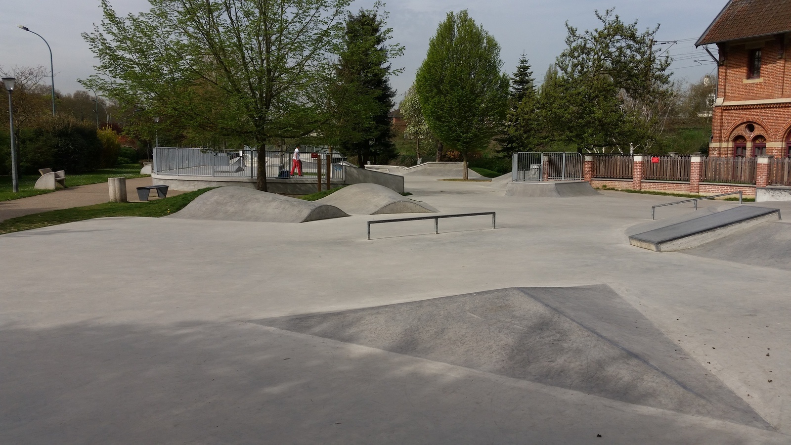 Poissy Skatepark Poissy Skate Spot 5/5