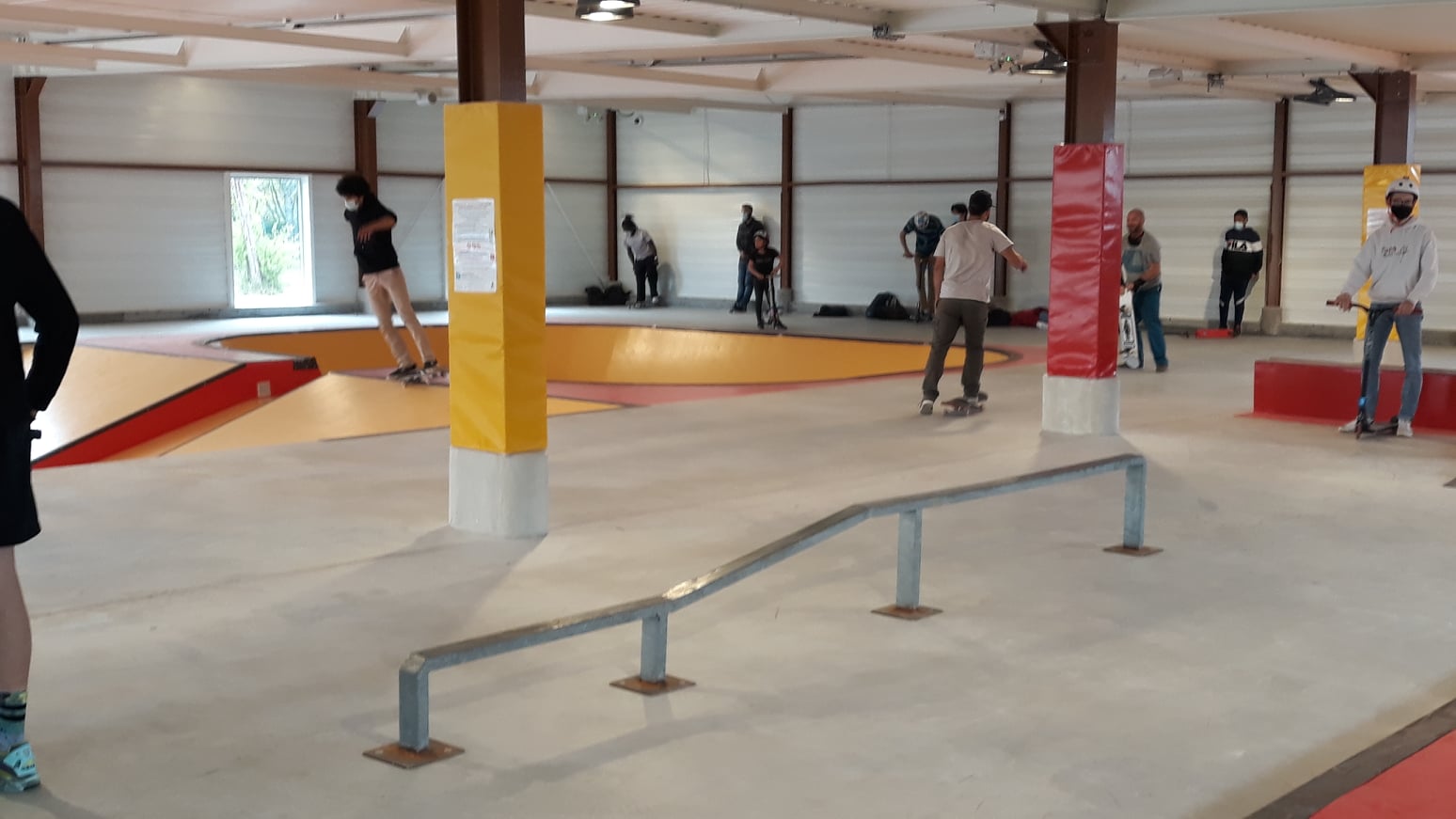 Le Petit Bois Indoor Saint Jean de Braye Skate Spot 3/5