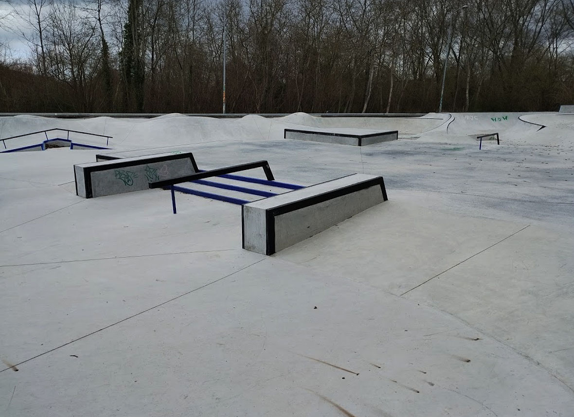 Beatrixpark Skatepark Almere Skate Spot 5/5
