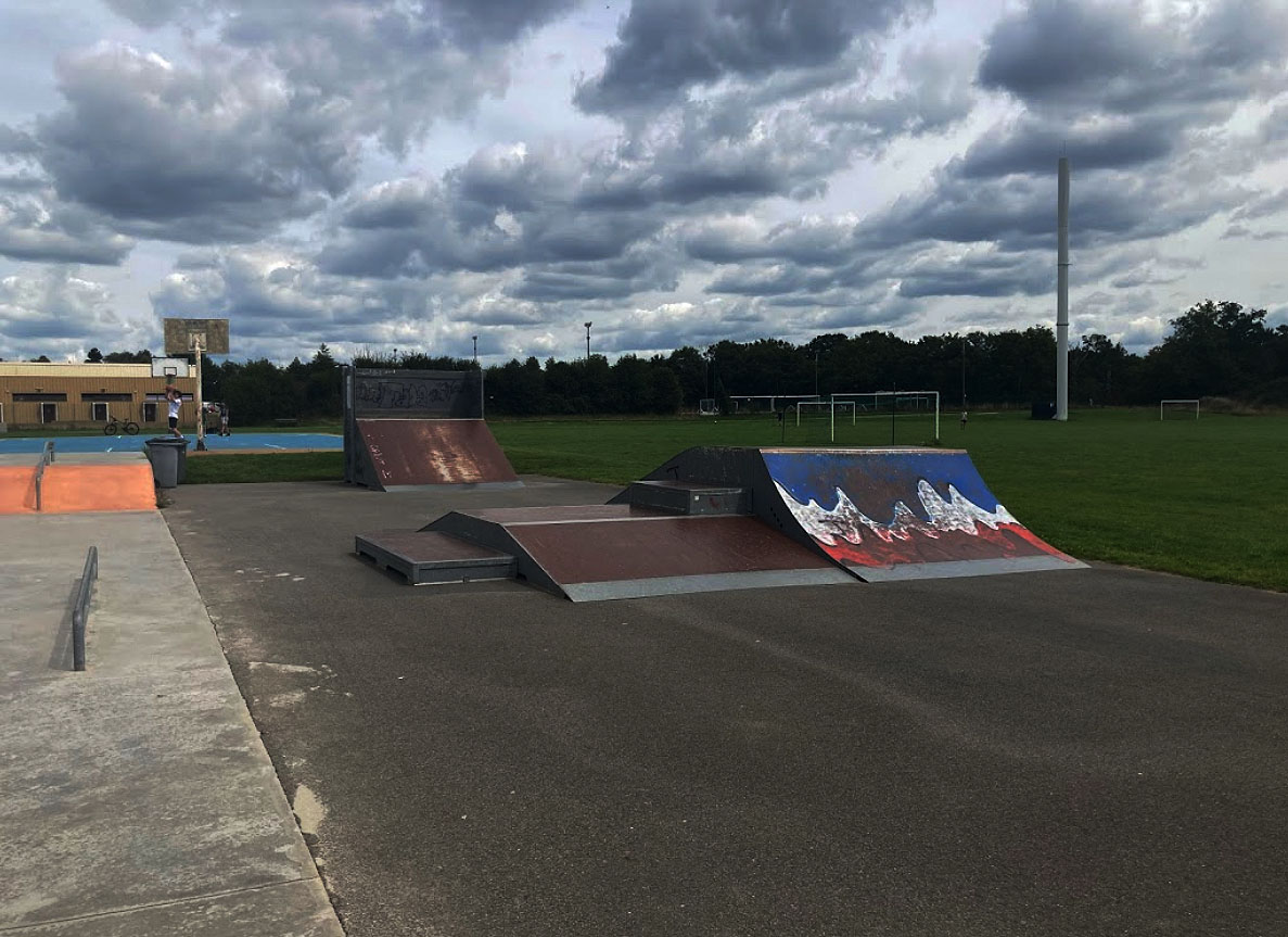 Salle Armor Skatepark Vezin le Coquet Skate Spot 3/5