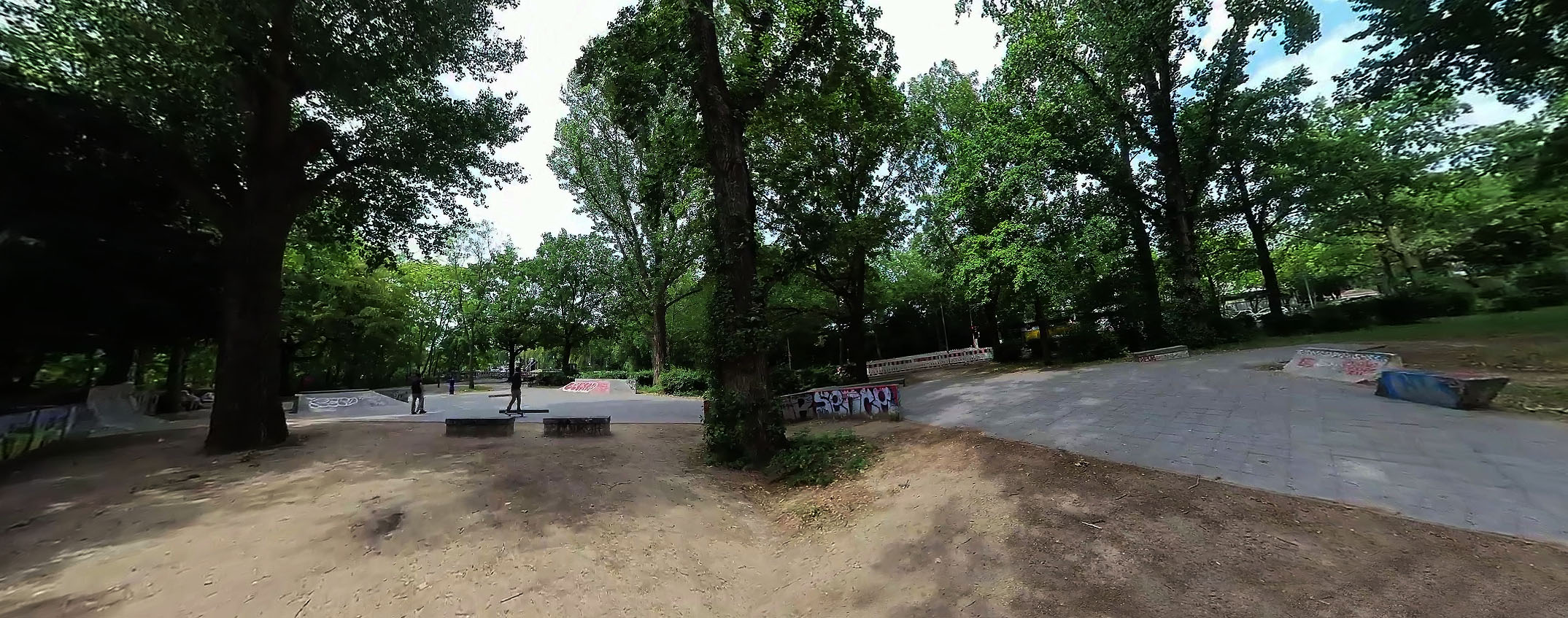 Böcklerpark Skatepark Berlin Skate Spot 3/5