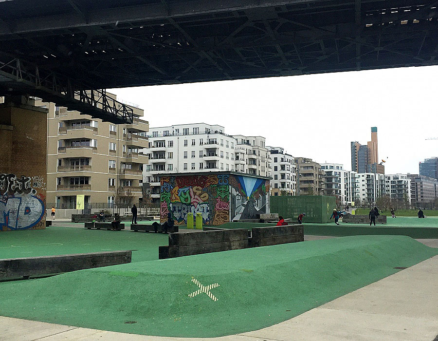 Park am Gleisdreieck Spot Street Berlin Skate Spot 3/5