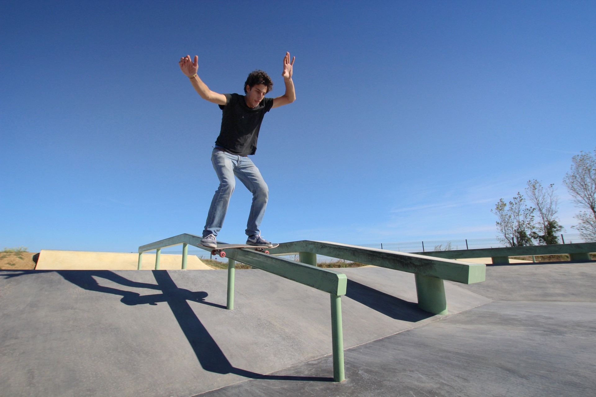 Complexe Sportif Skatepark Saint Marcel d' Ardèche Skate Spot 3/5