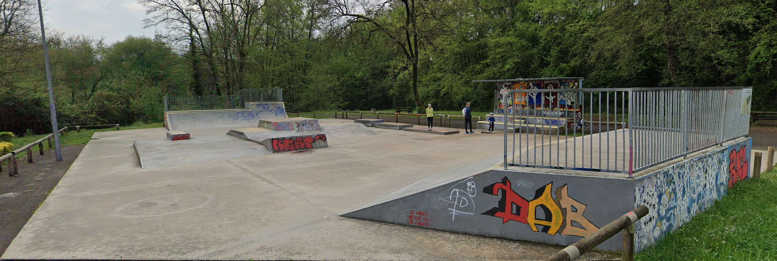 Viaduc Skatepark Gond Pontouvre Skate Spot 2/5