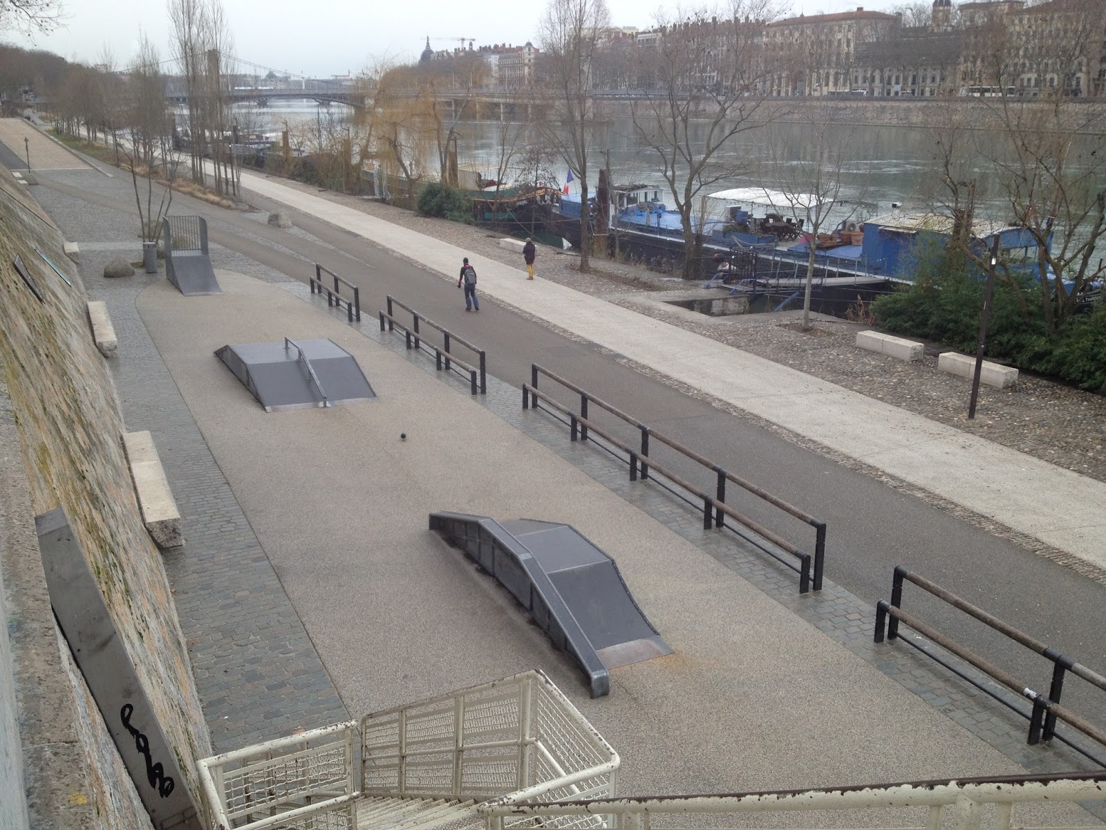 Foch Do It Yourself Lyon Skate Spot 4/5