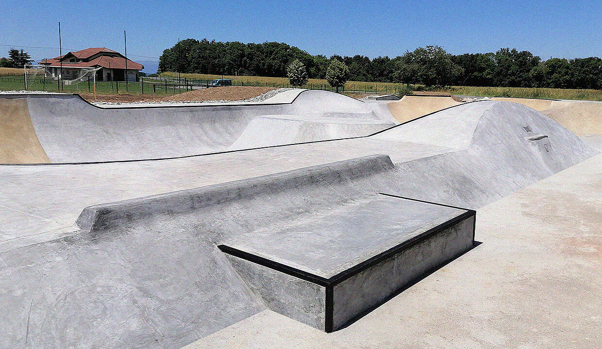 Les Esserts Bowl Anthy sur Léman Skate Spot 4/5